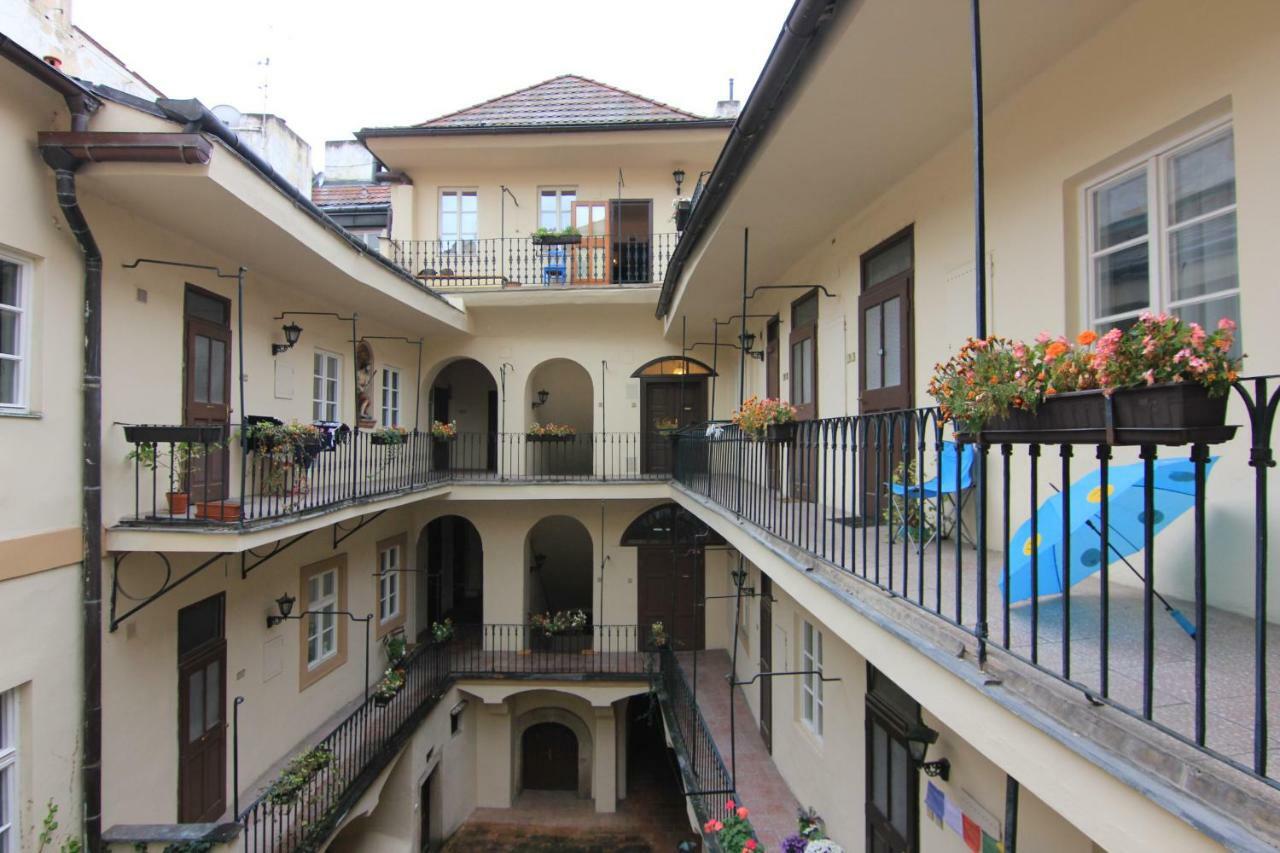 Mala Strana Apartment 1 Prag Exteriör bild